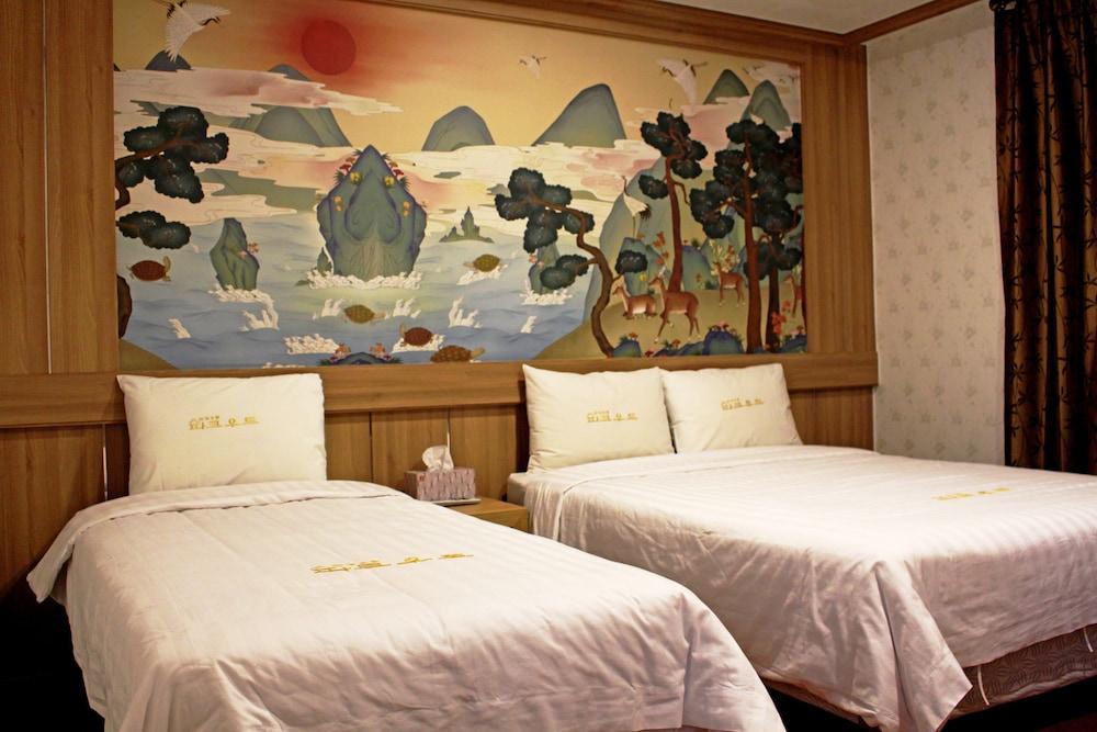 Hotel Parkwood Incheon Airport Bagian luar foto