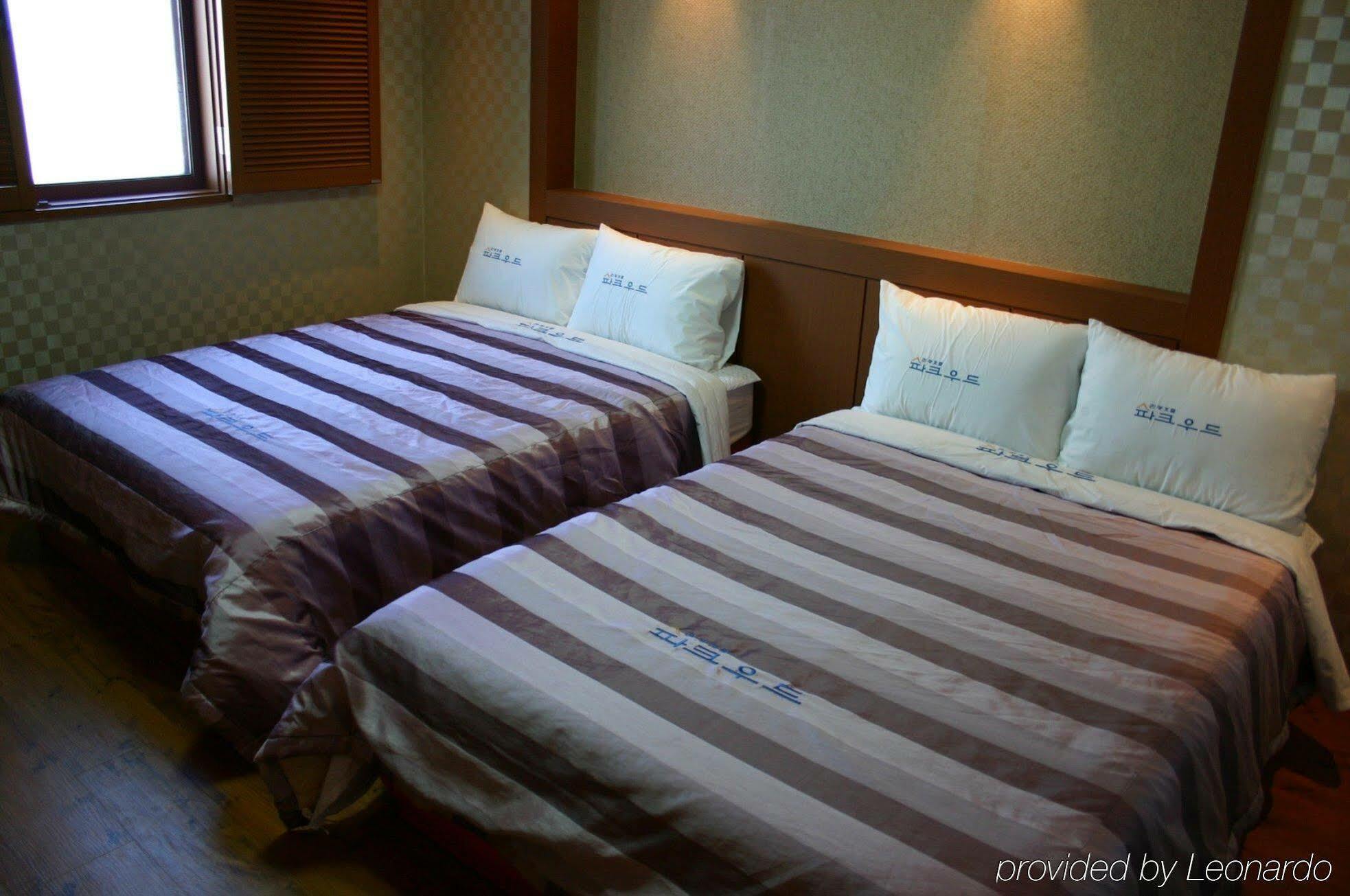 Hotel Parkwood Incheon Airport Ruang foto